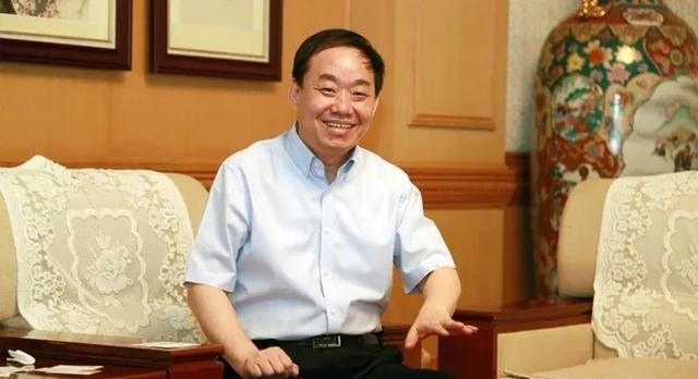 新奥2024年免费资料大全,专业解读操行解决_多功能版98.165