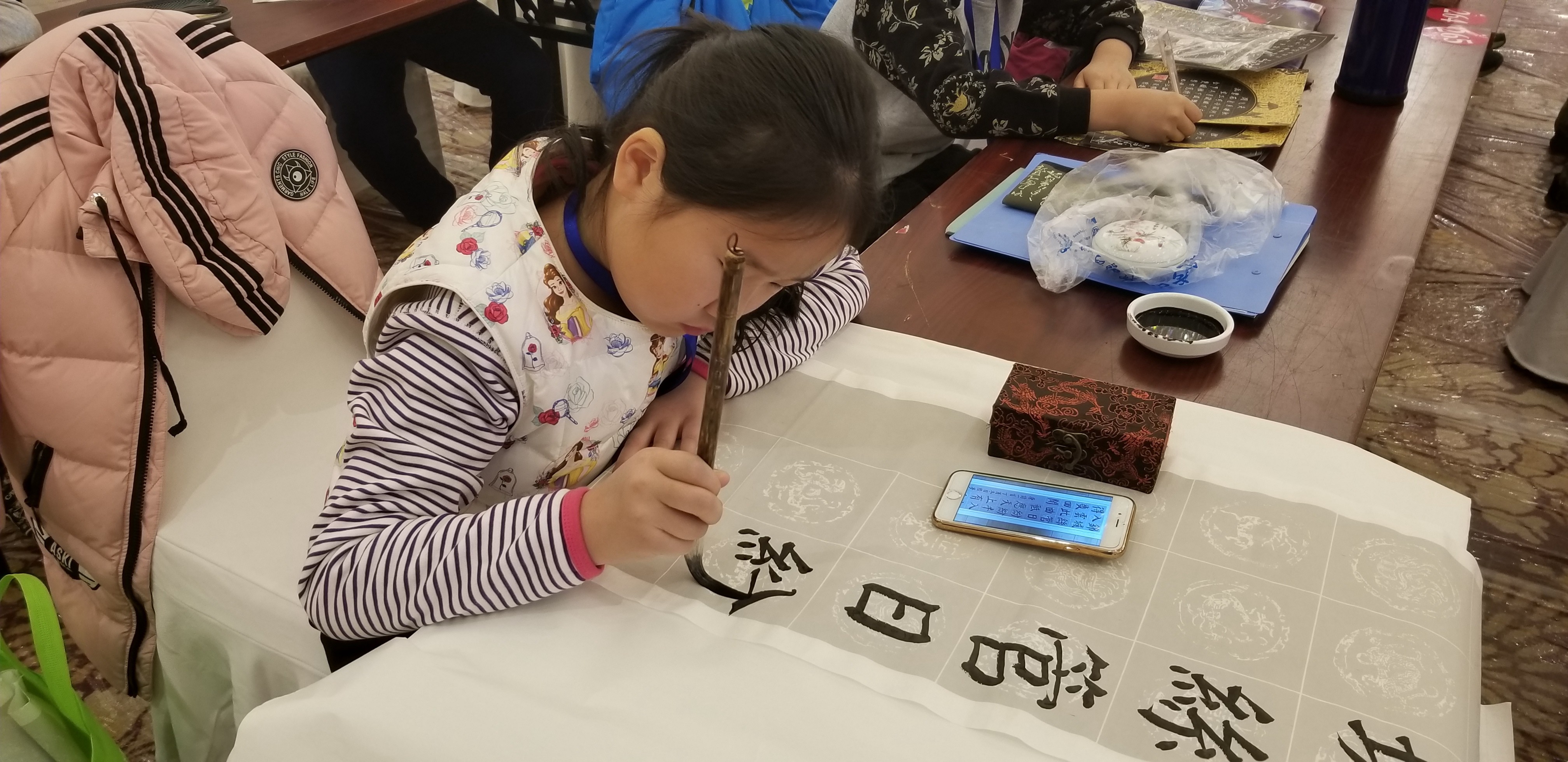 儿童书法比赛，发掘新星，探索未来书法新星之路