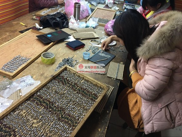 最新电子厂手工活外发招聘信息