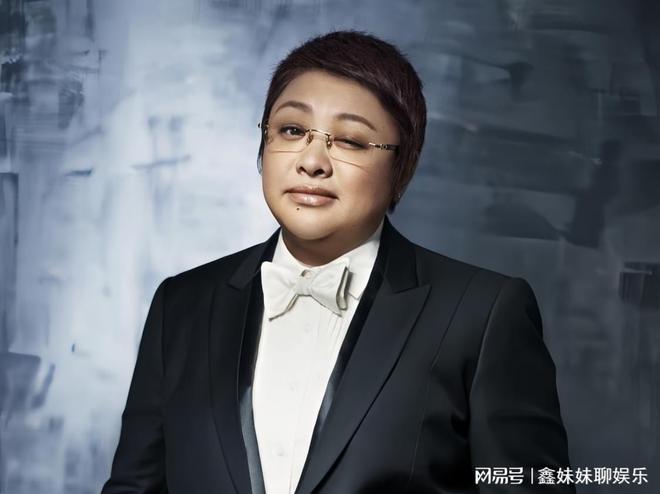 韩红谈社会公益与明星责任，最新观点揭秘
