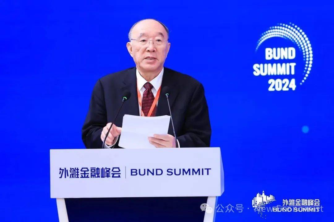 黄奇帆最新发言聚焦自然美景探索，追寻内心平和宁静之旅