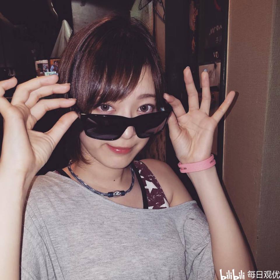 司美琴最新艺术作品探索疆界之美