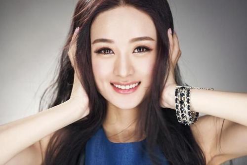 上海明星背后的励志故事，闪耀光芒的奋斗之路