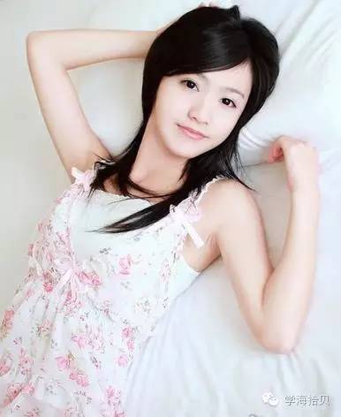 最新美女啪啪现象，影响与地位探讨