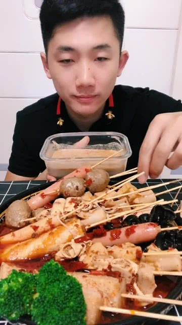 最新麻辣串制作步骤详解，从选材到烹饪的全方位指南
